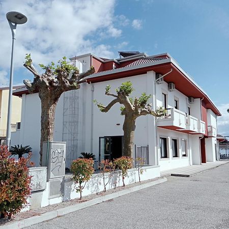 Bellerive Ristorante Albergo Manerba del Garda Kültér fotó