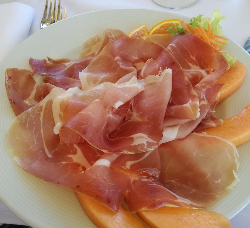 Bellerive Ristorante Albergo Manerba del Garda Kültér fotó